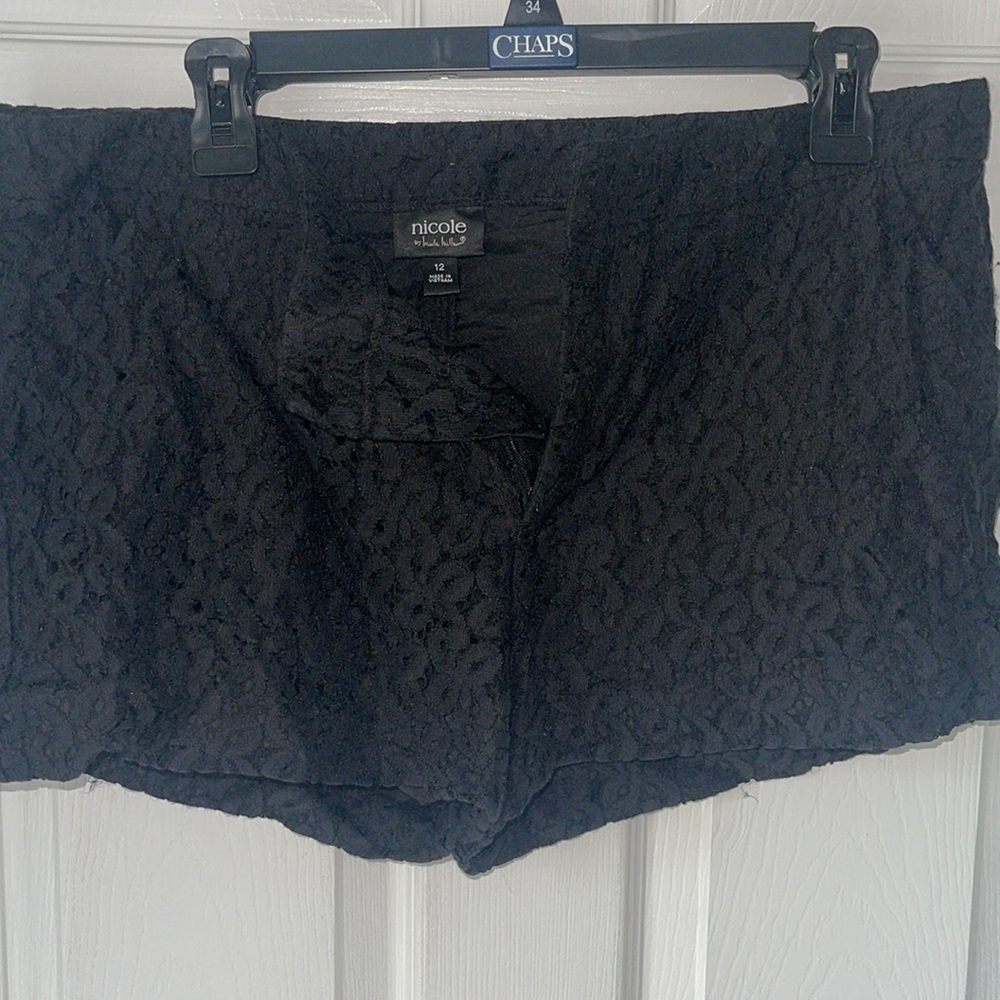 Lace shorts